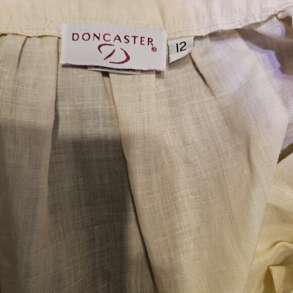 Vintage Doncaster linen floral embroidered skirt. Size 12 - Picture 4 of 8